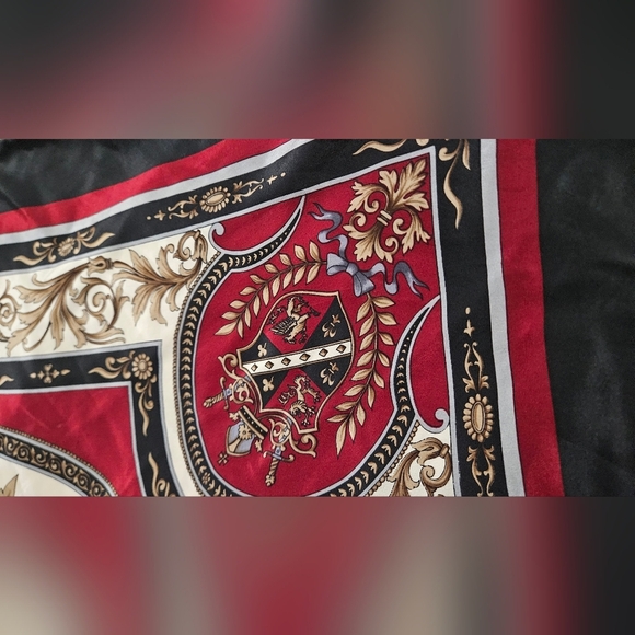 Vintage 1980s Silk Heraldic Shield Versace Style Large Sqaure Scarf. Red/Black. - Picture 7 of 11